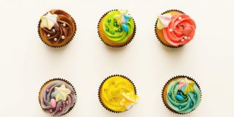 The complete cupcake decorating pack